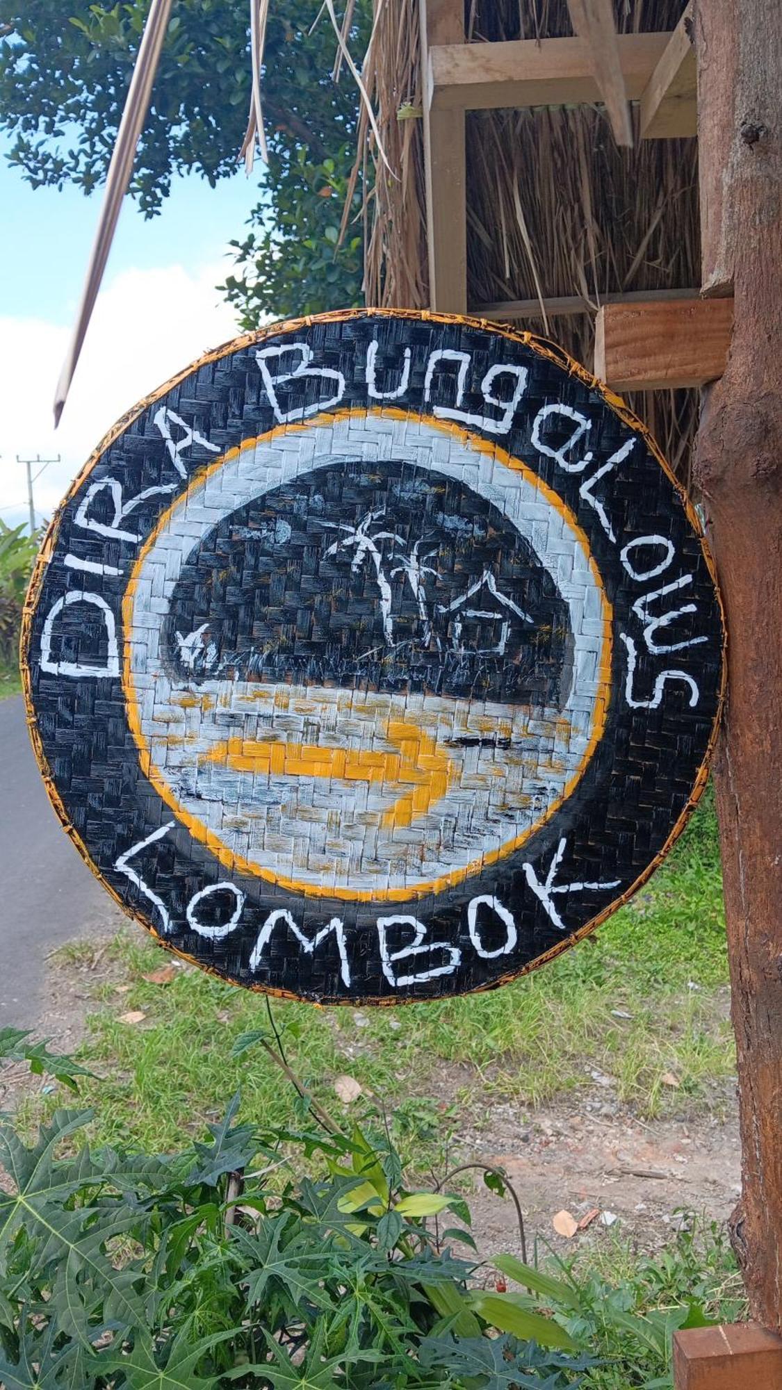 Dira Bungalows Tetebatu Exteriör bild