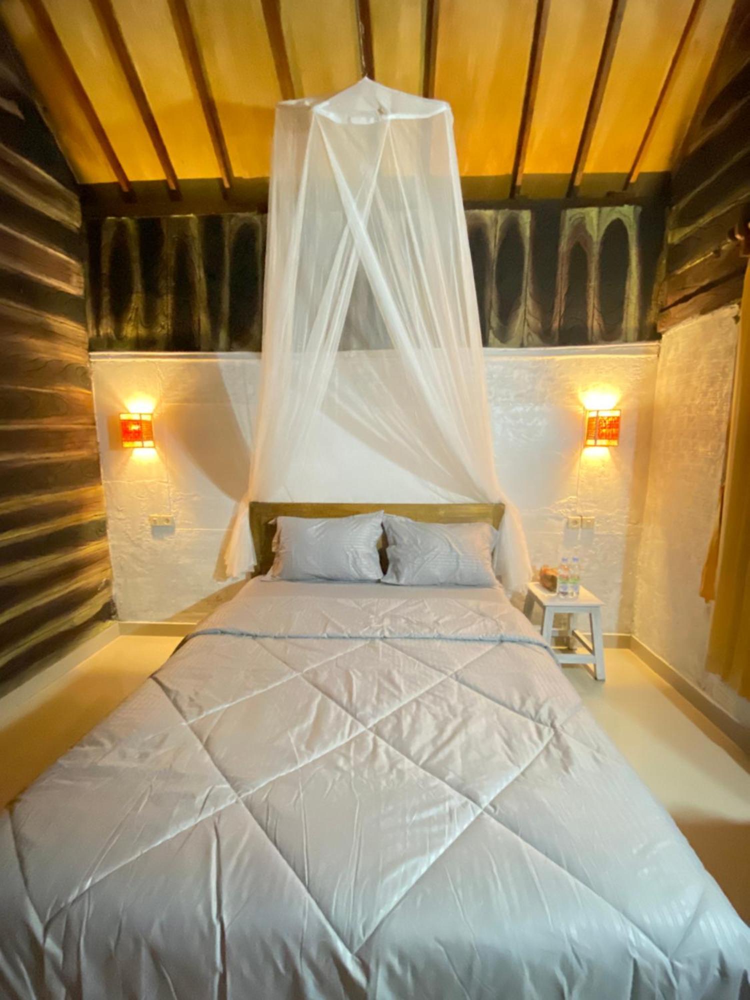 Dira Bungalows Tetebatu Exteriör bild