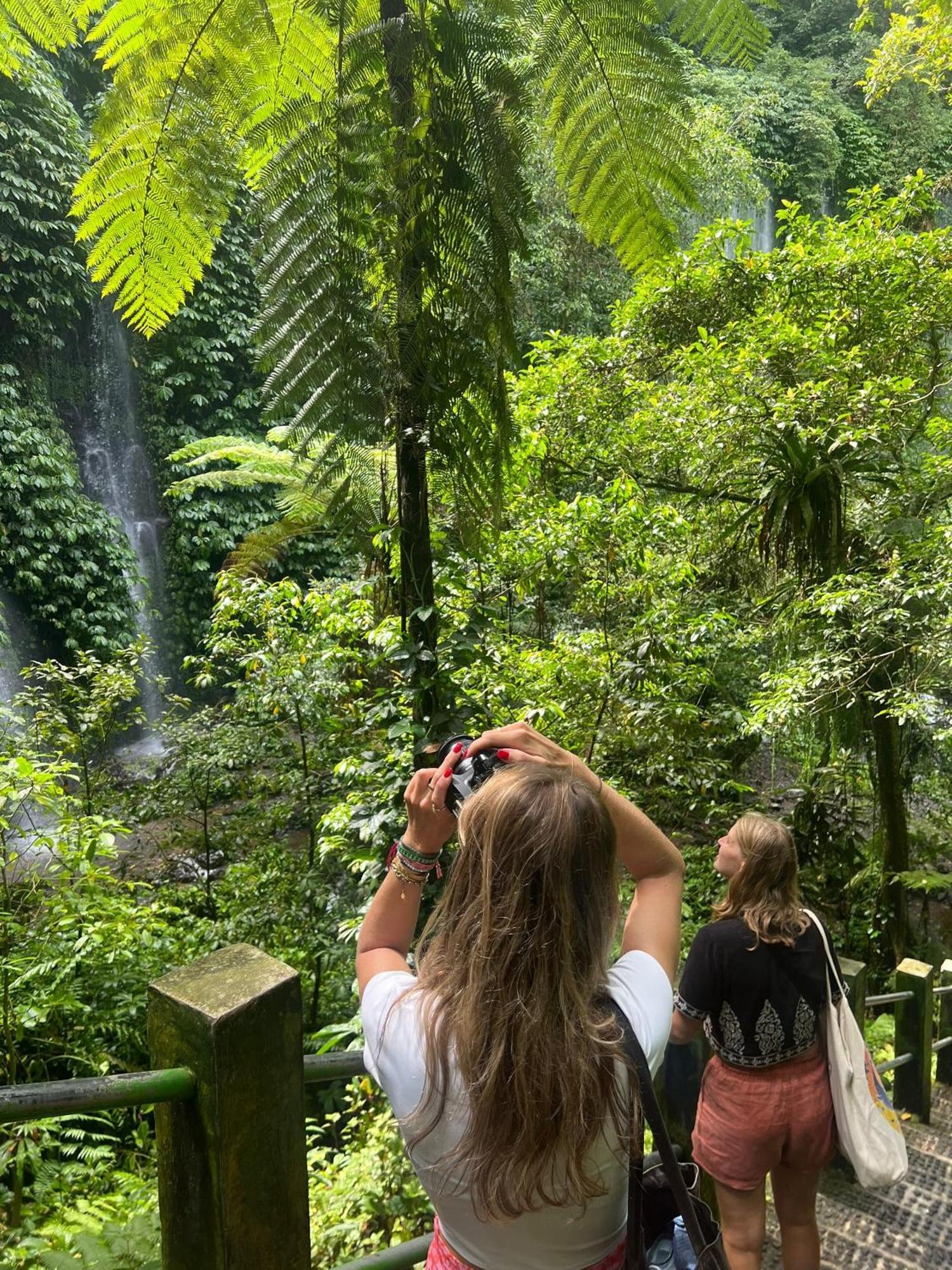 Dira Bungalows Tetebatu Exteriör bild