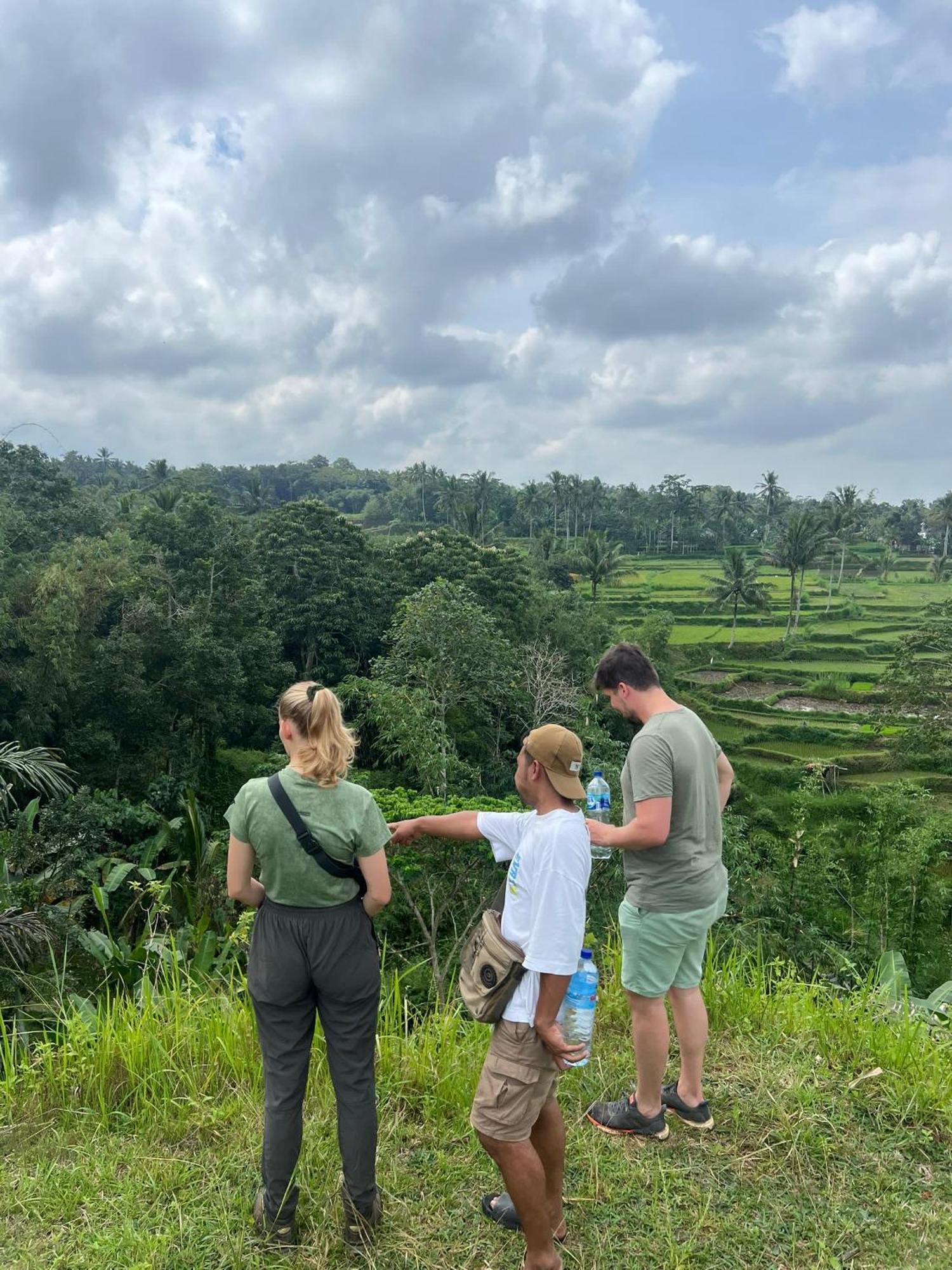 Dira Bungalows Tetebatu Exteriör bild
