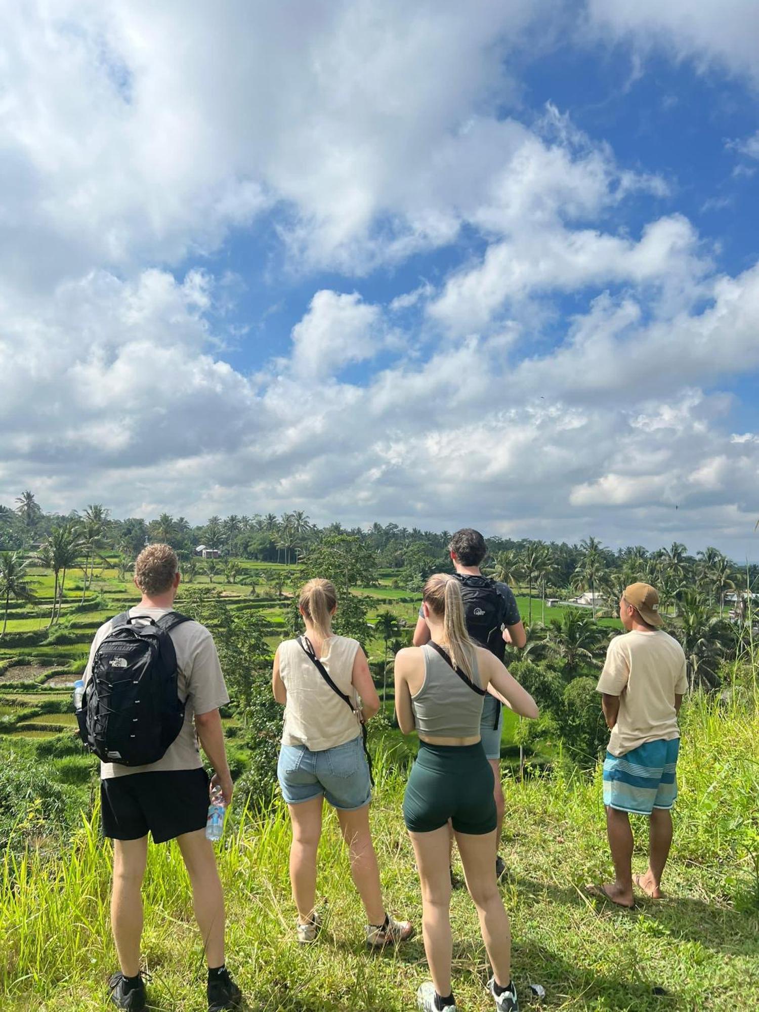 Dira Bungalows Tetebatu Exteriör bild